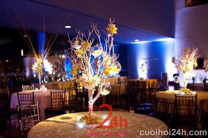 Dịch vụ cưới hỏi 24h trọn vẹn ngày vui chuyên trang trí nhà đám cưới hỏi và nhà hàng tiệc cưới | Trang trí tiệc cưới 09